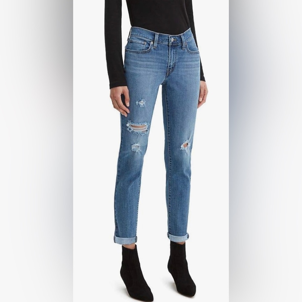 Levi’s boyfriend denim sz 29 NWOT